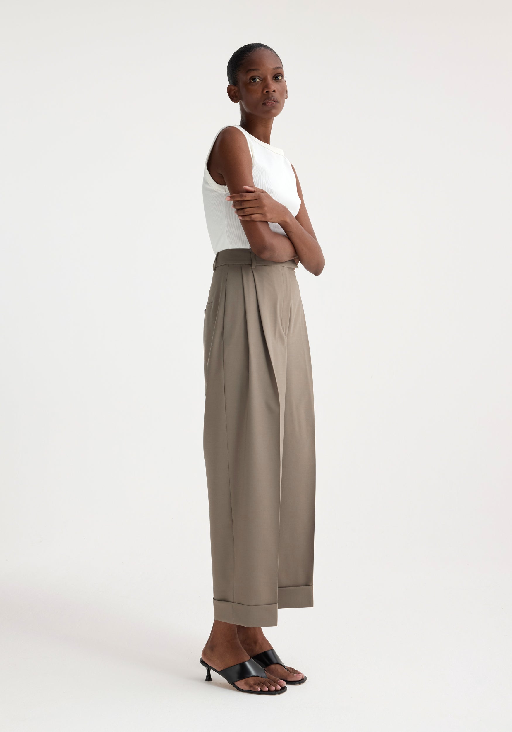 High Waist Turn-Up Trousers - Taupe