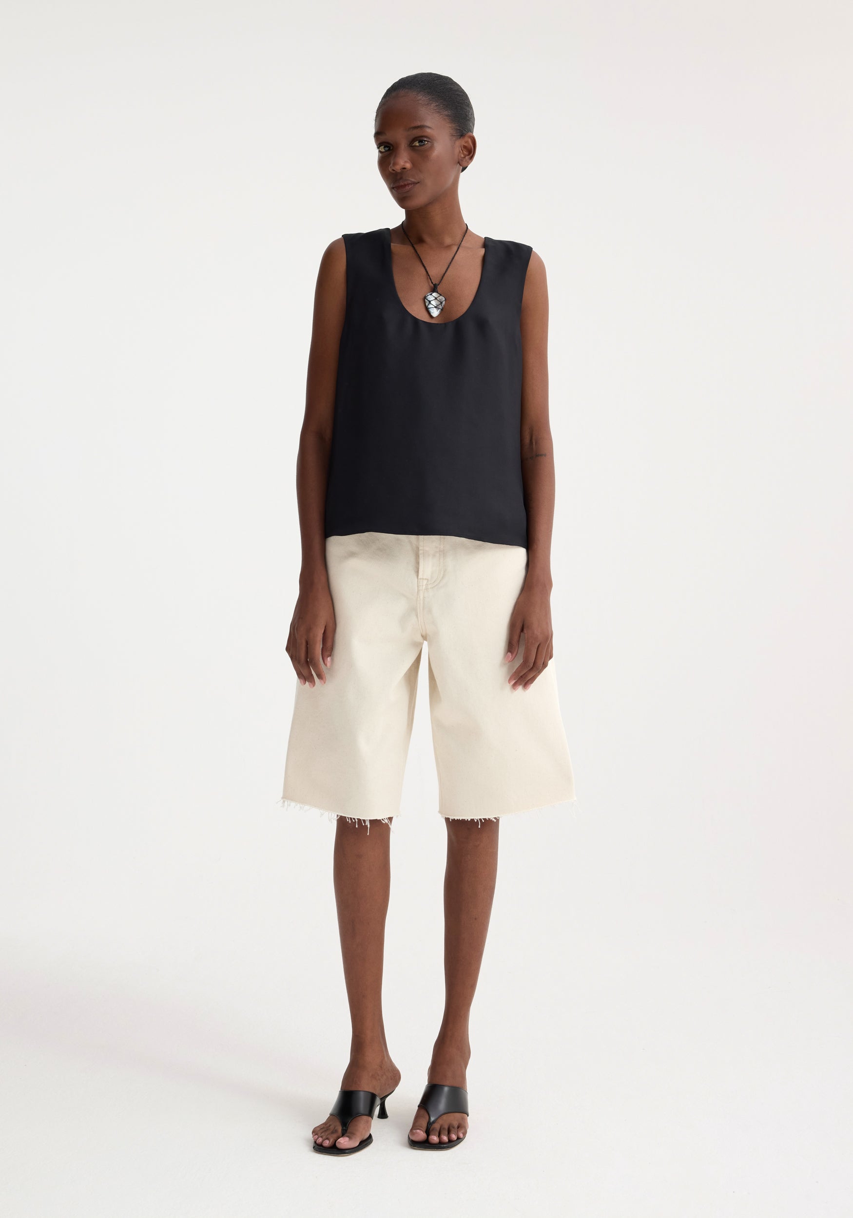 Baggy Fit Denim Shorts - Ecru