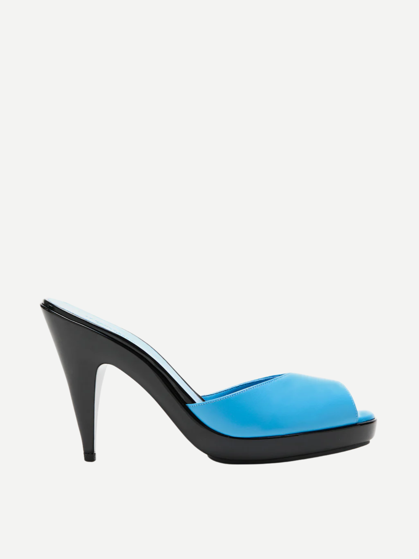 Le Monde Beryl | Kim Sion Cherry Mule | Boboli, Vancouver Canada