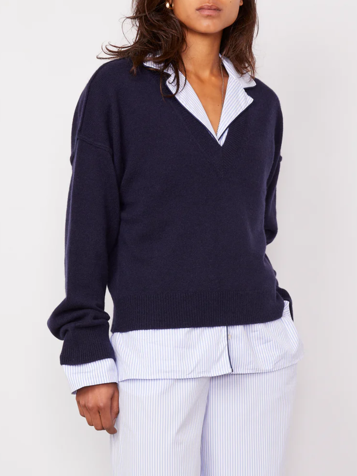 Officine Generale-Misty V-Neck Cashmere Sweater - Dark Navy-Sweaters-Boboli-Vancouver-Canada