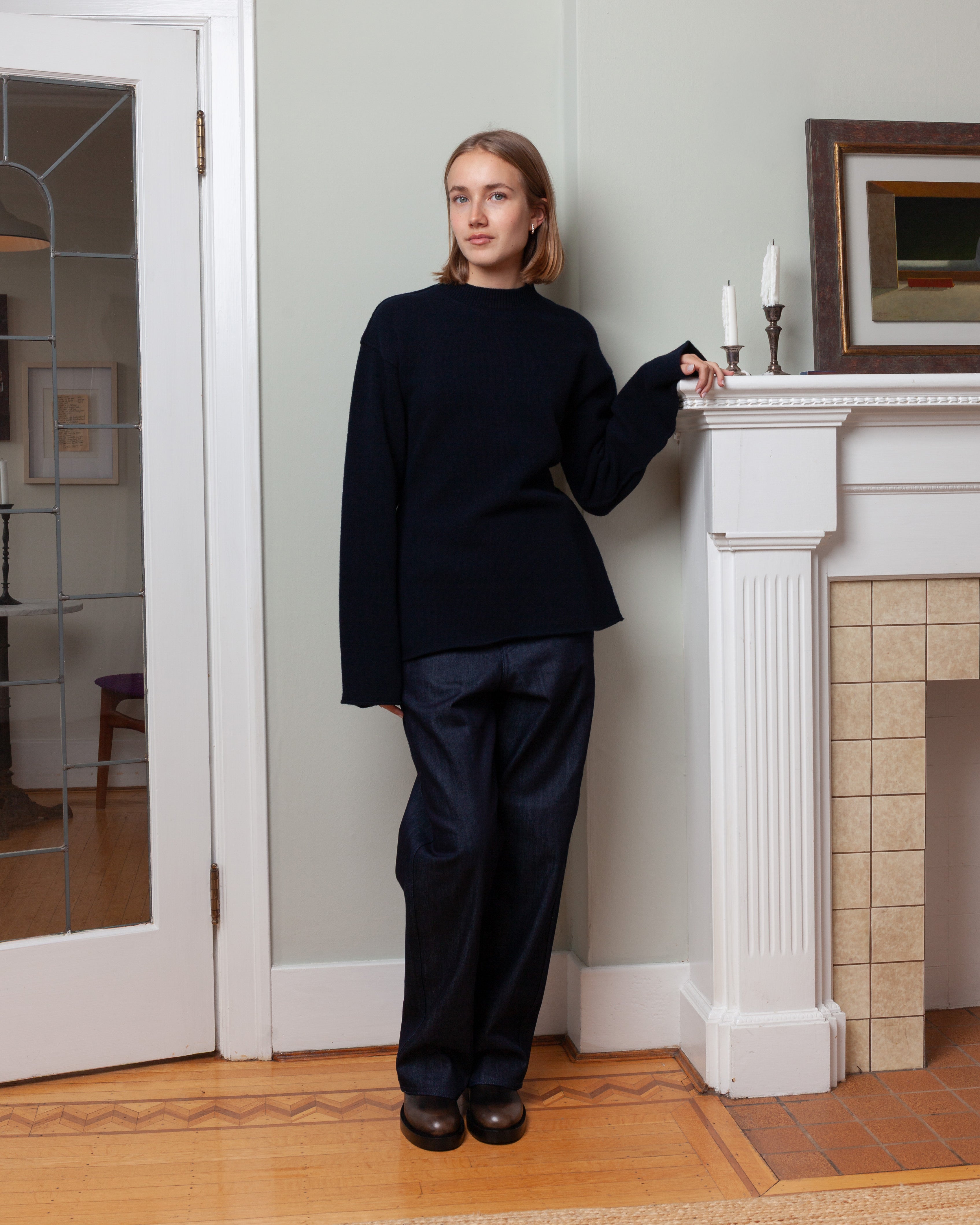 Memling Waisted Crewneck - Midnight