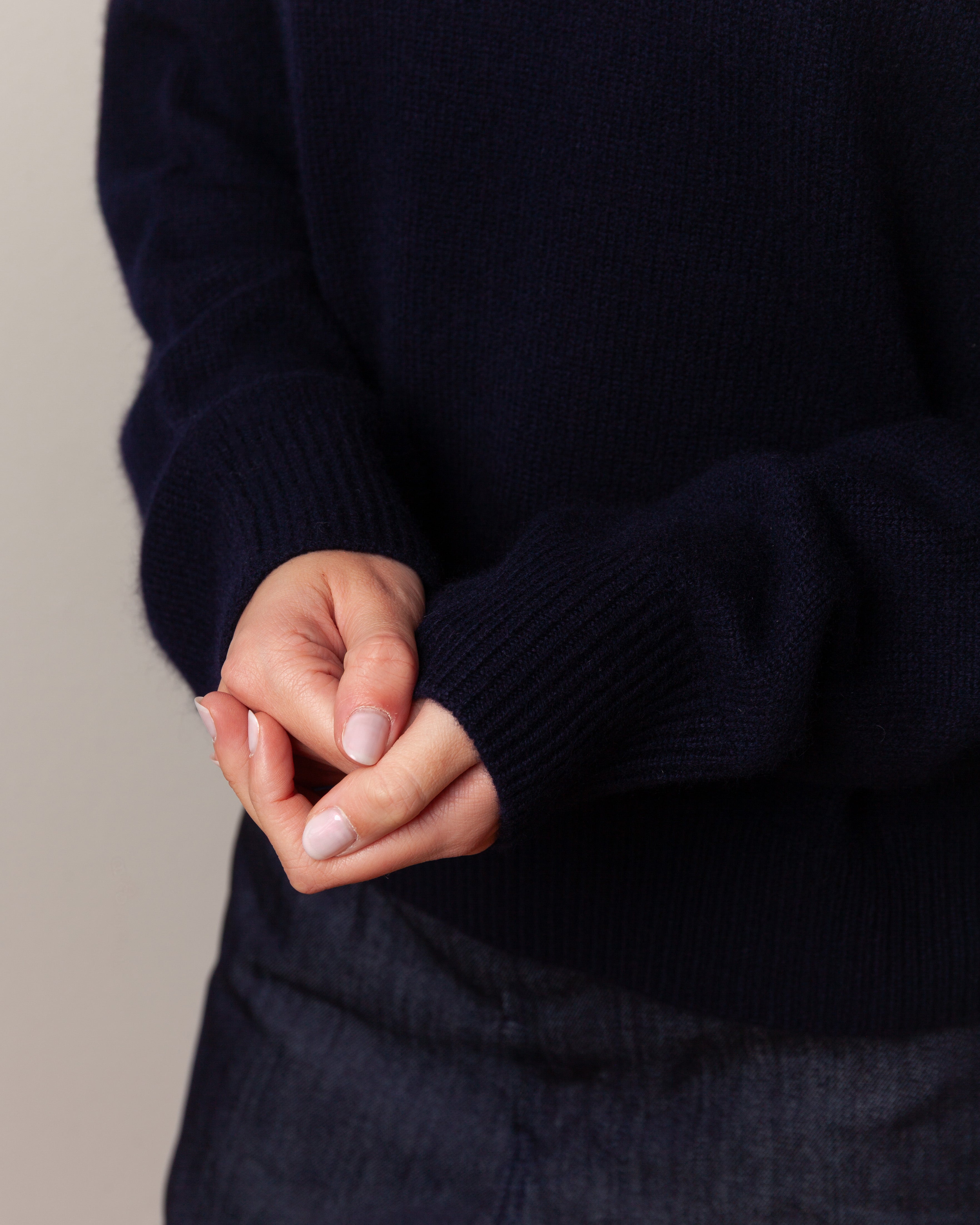 Maddox High Neck Pullover - Midnight