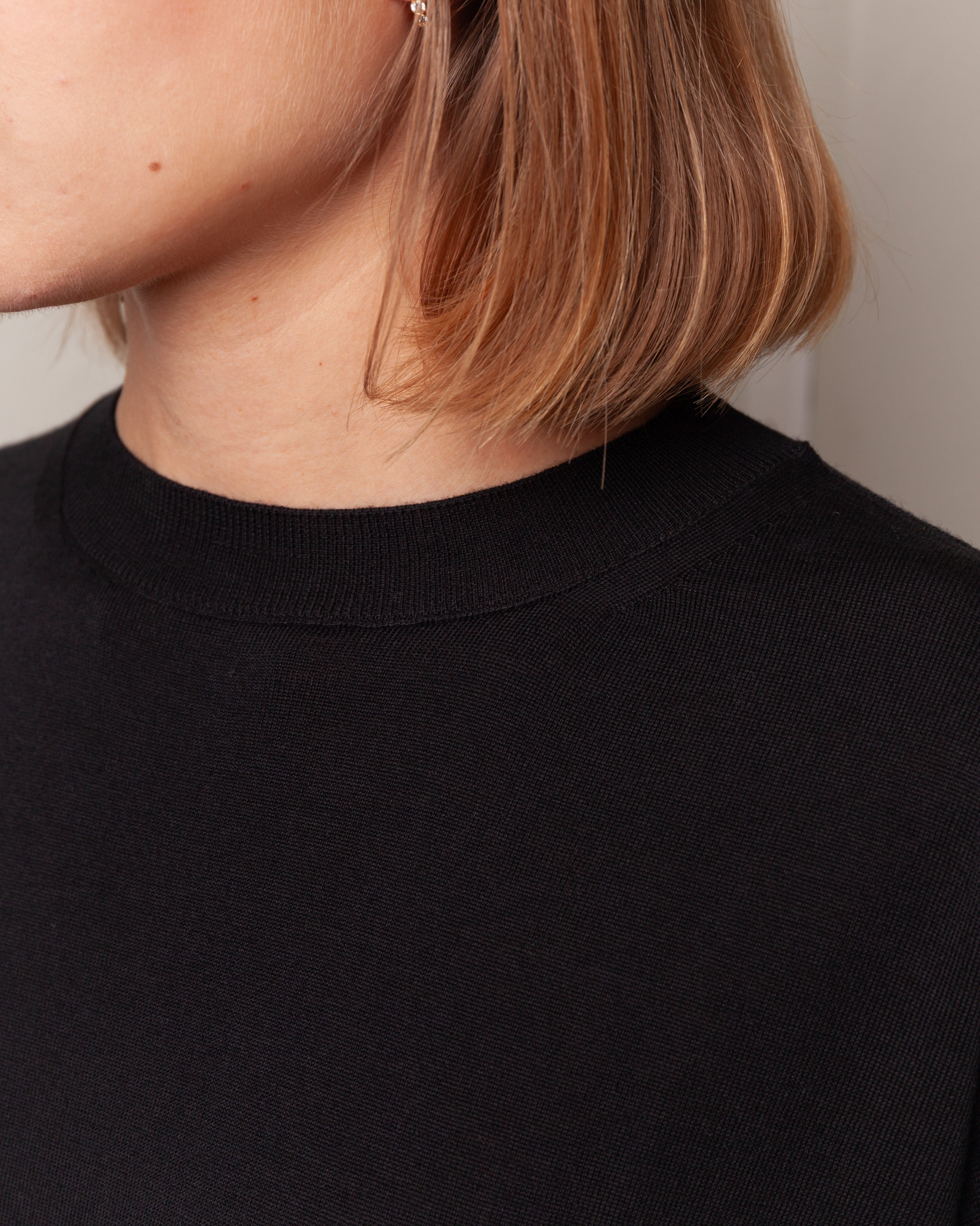 Muscat Crewneck Pullover - Black