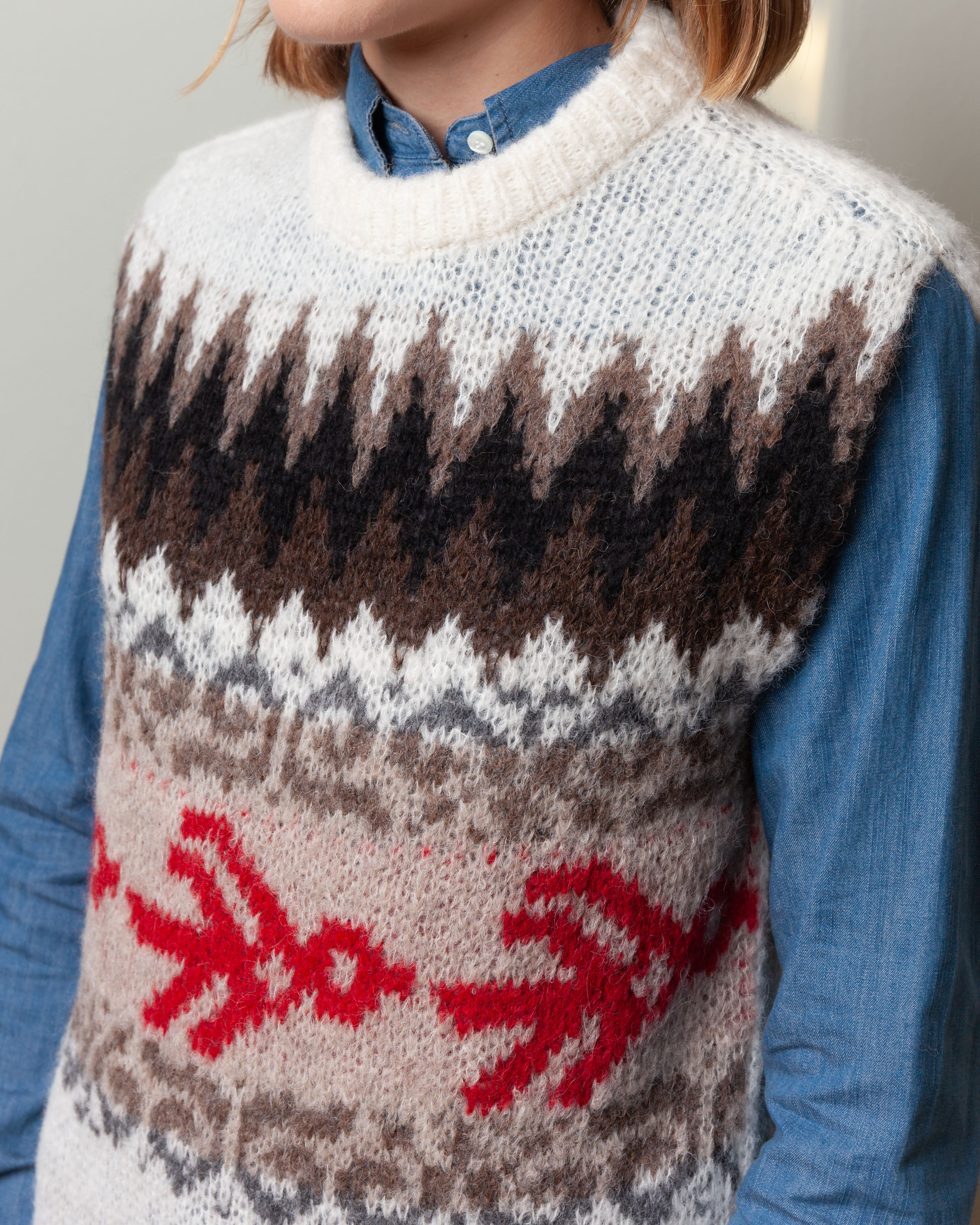 Round Neck Sleeveless Fairisle Pullover - Ivory