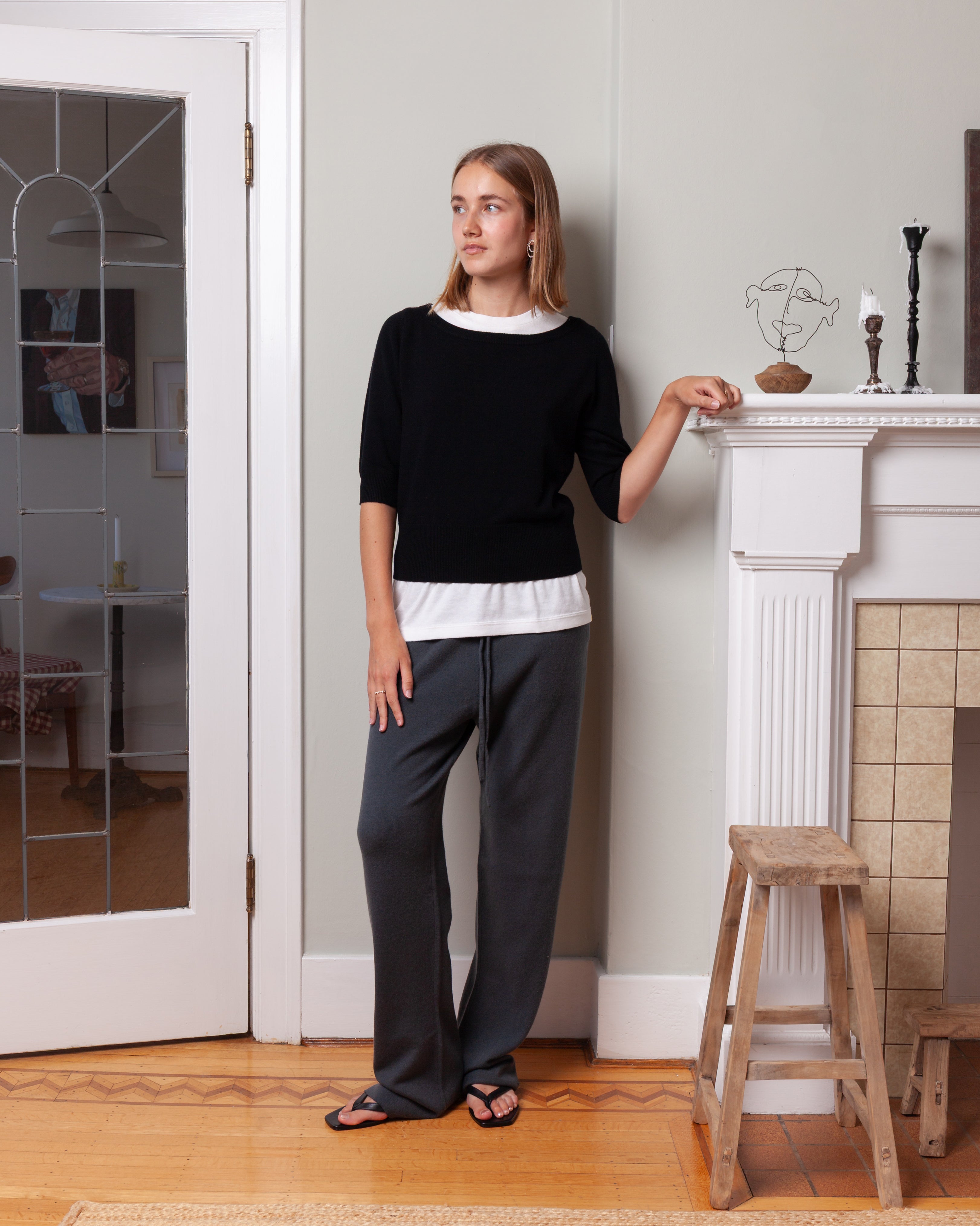 Extreme Cashmere-n°422 Marianne - Raven-Sweaters-Boboli-Vancouver-Canada
