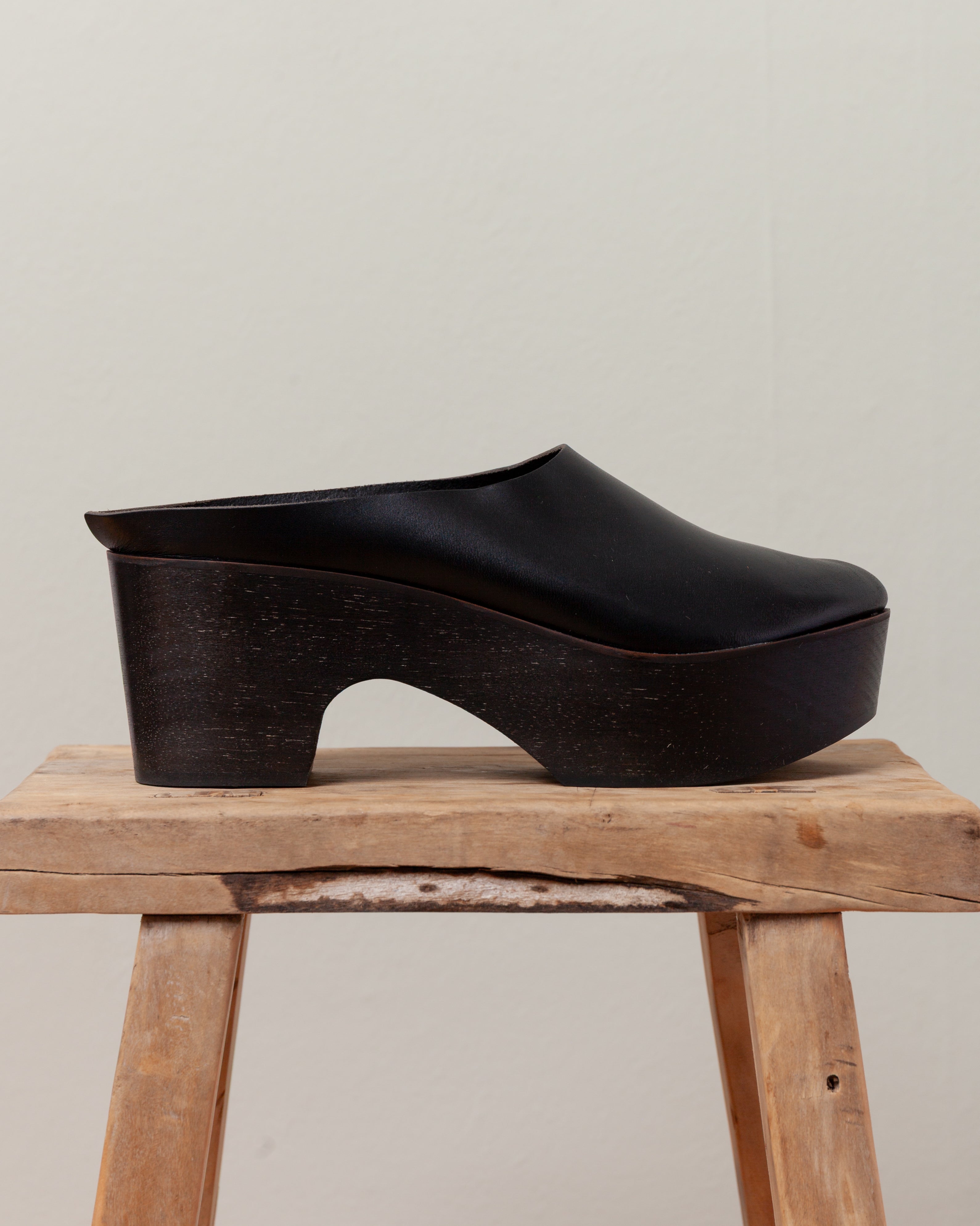 Daniela Gregis-Zoccolo Clog Sabot Alto Fondo Nero - Black-Shoes-Boboli-Vancouver-Canada
