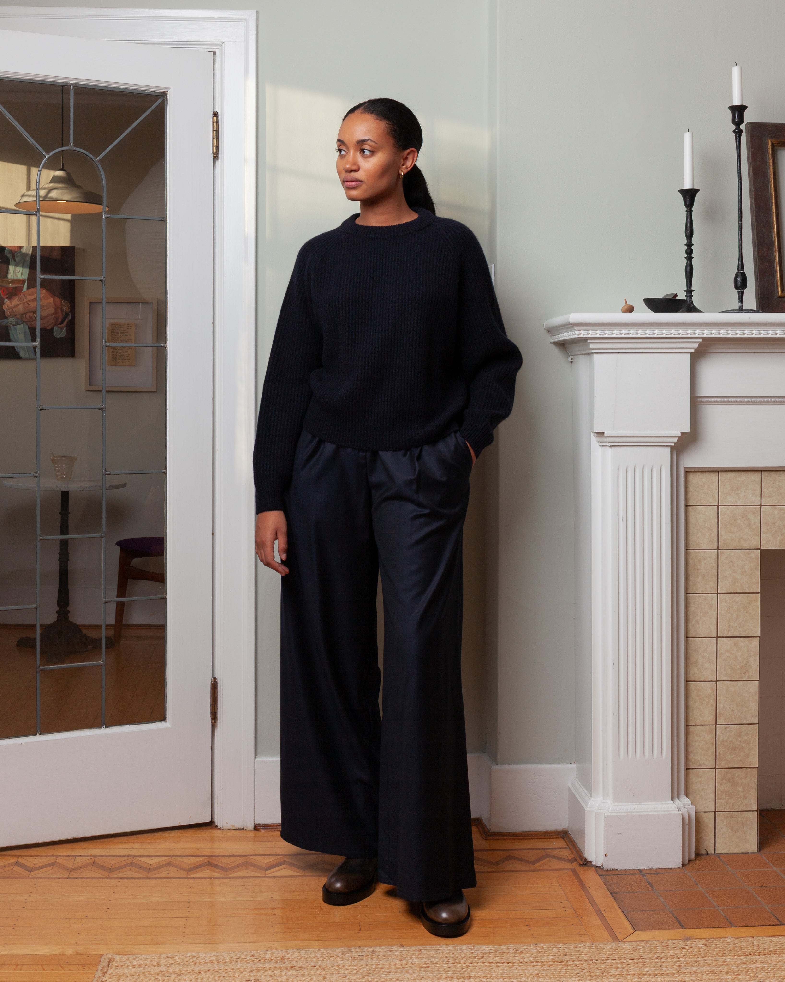 Crew Neck Ribbed Raglan Sweater - Midnight