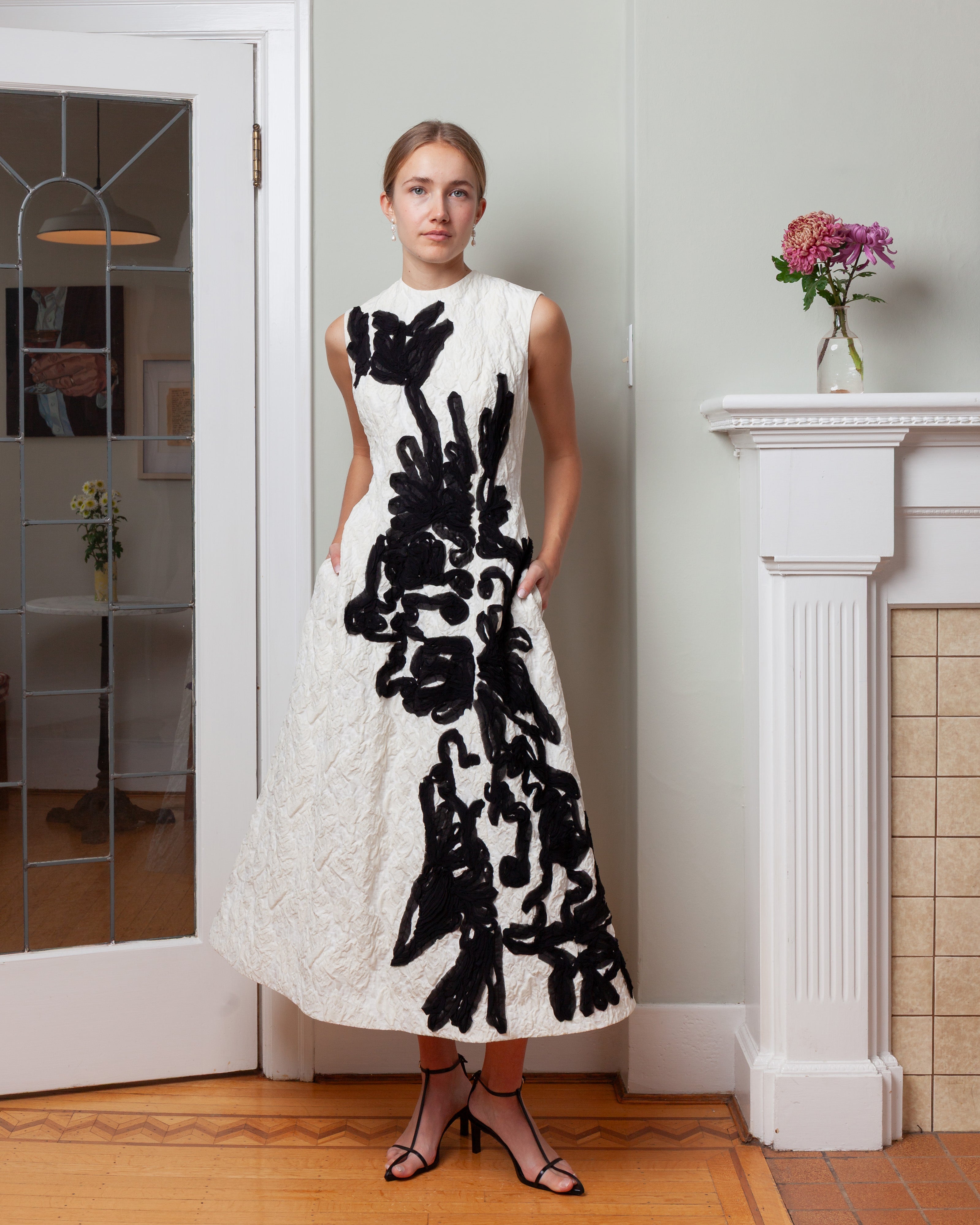 Sleeveless Cocktail Dress - Ivory