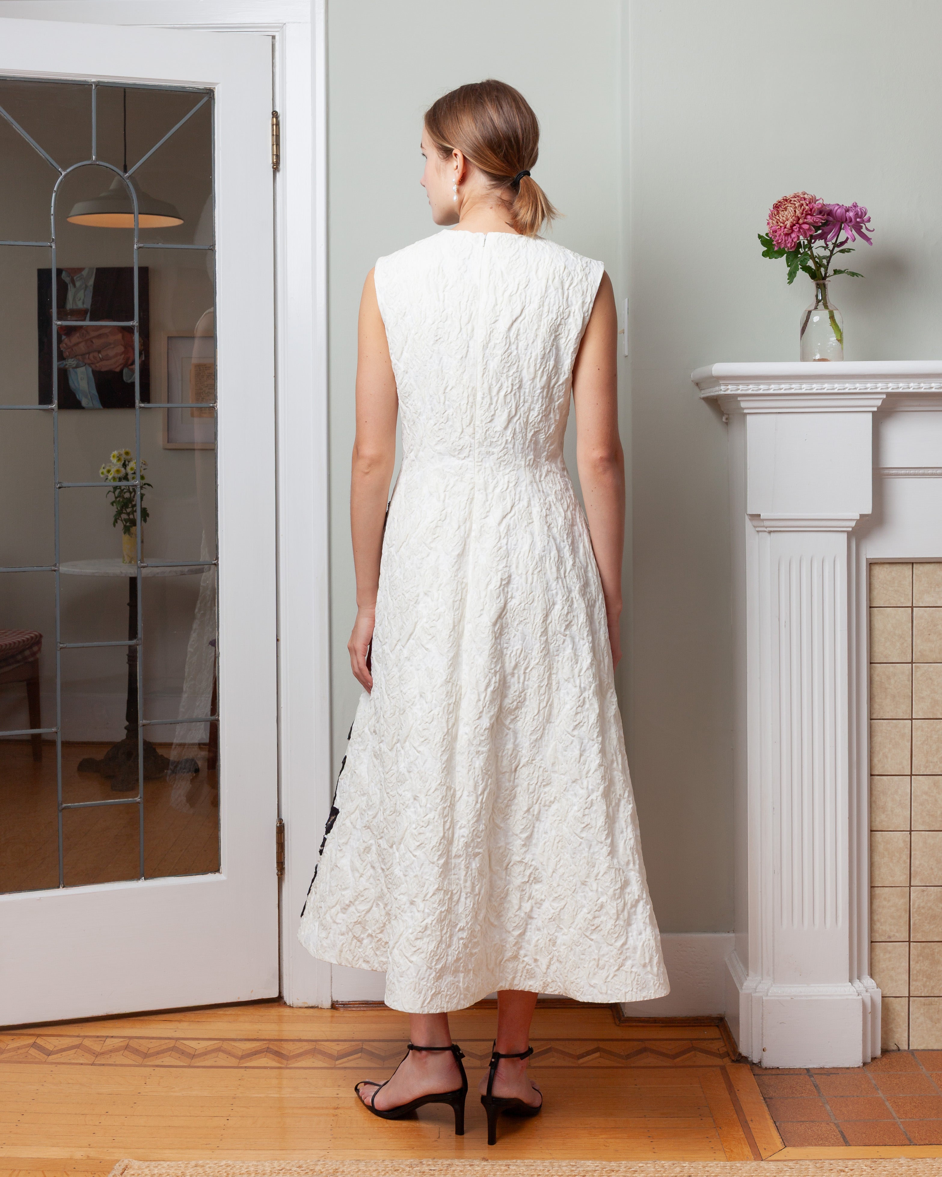 Sleeveless Cocktail Dress - Ivory