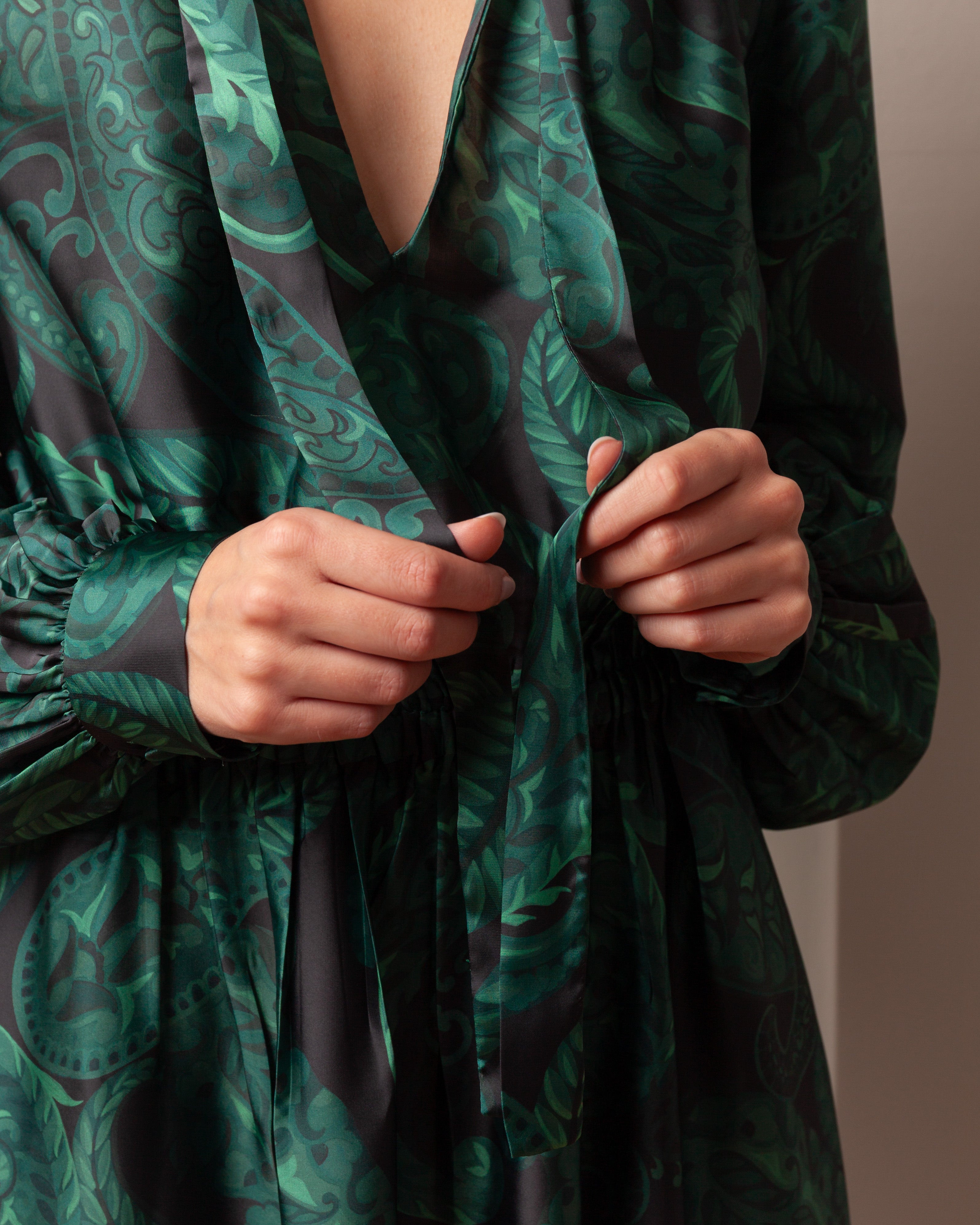 Midi Ruched Dress w/Necktie - Green