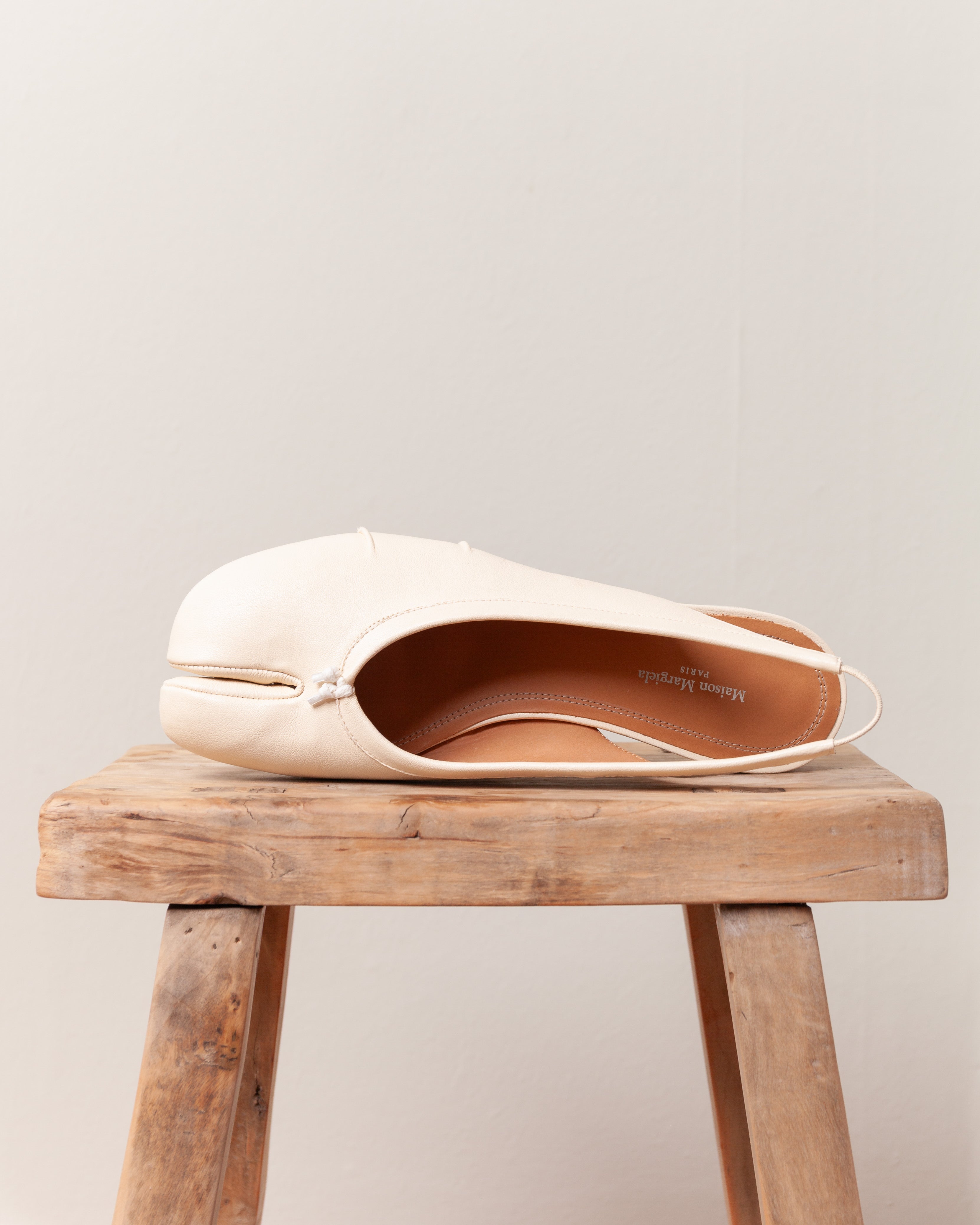 Maison Margiela-Tabi New Ballerina Slingback - White-Shoes-Boboli-Vancouver-Canada