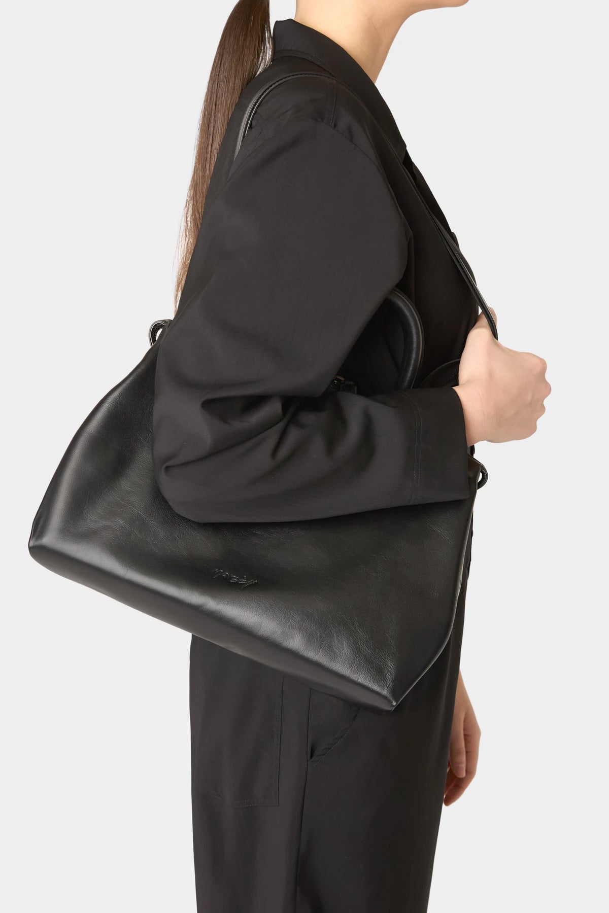 4 Dritta Leather Crossbody Bag - Black