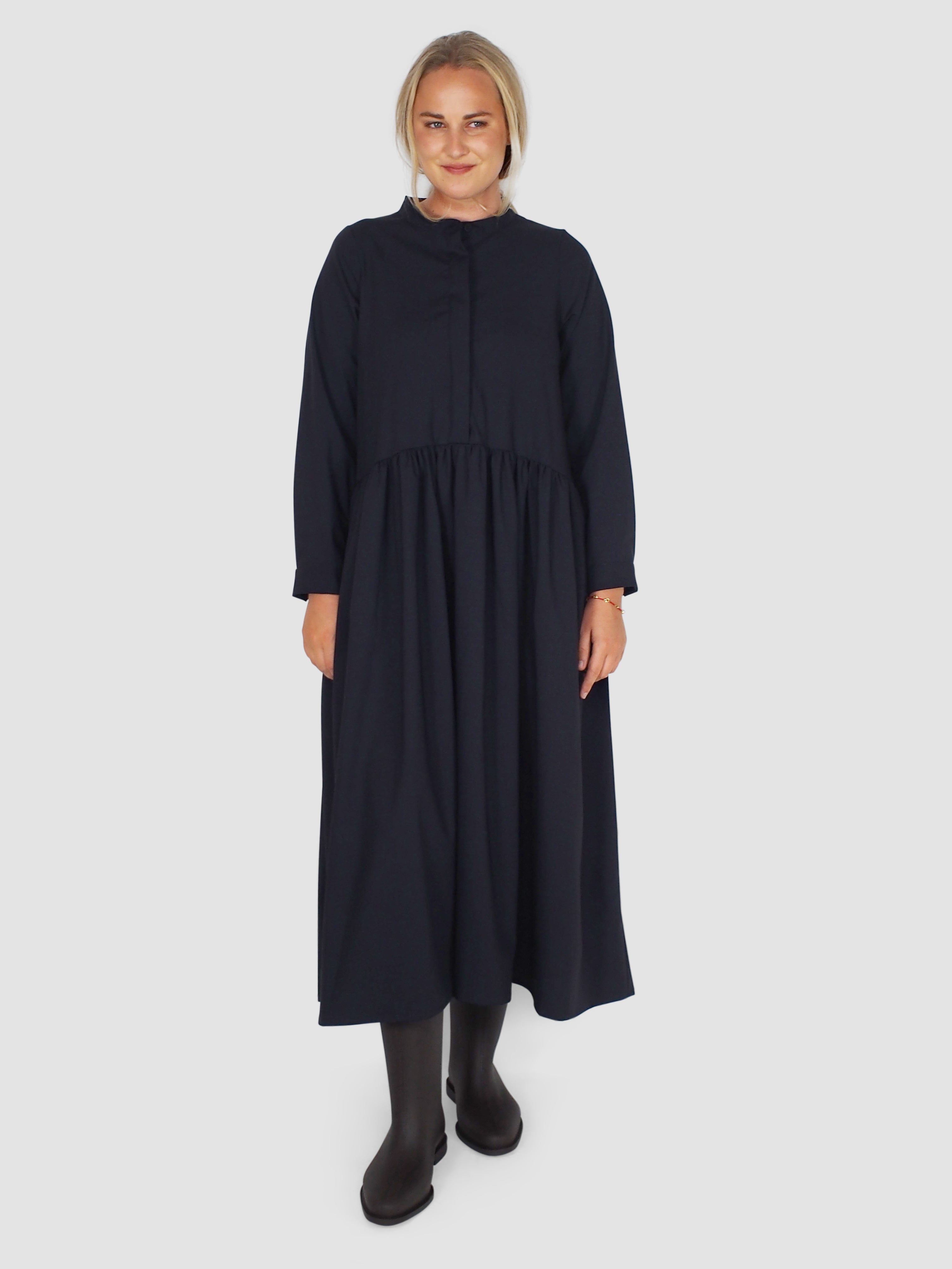 Farmer Dress - Navy