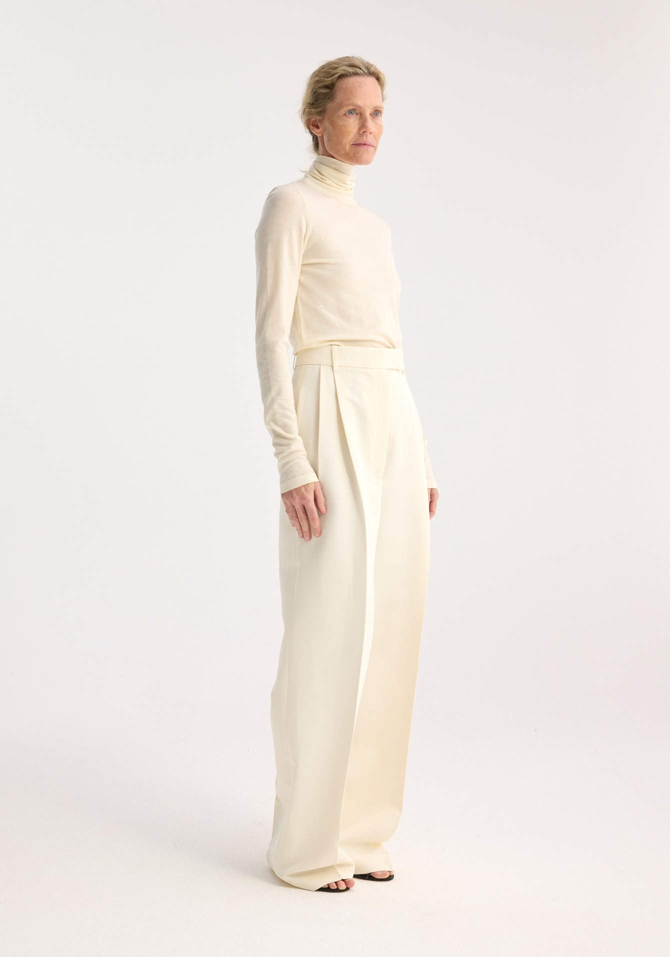 High-Waist Tailored Trousers - Off White