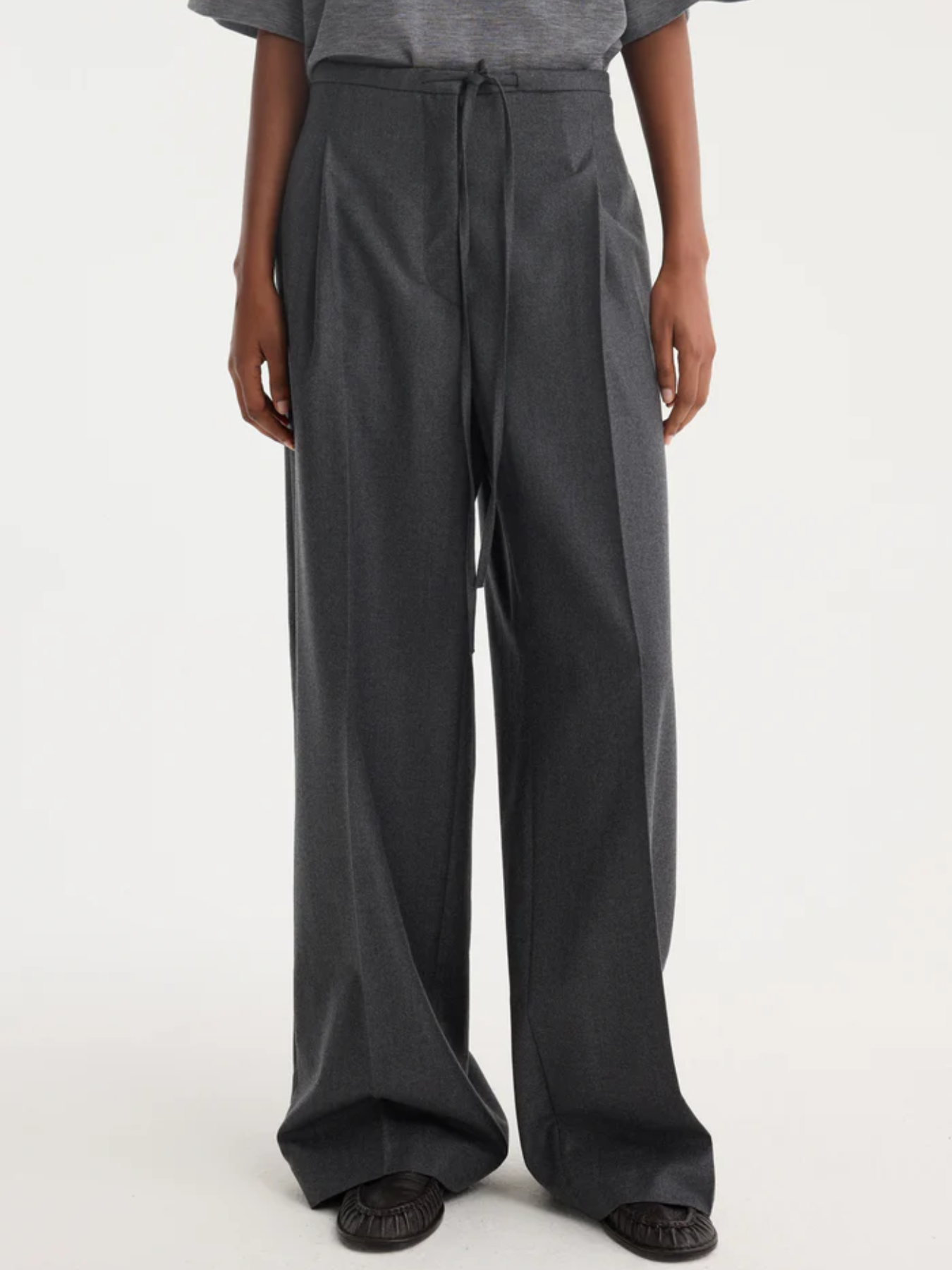 Rohe-Relaxed Soft Wool Trousers - Dark Grey Melange-Pants-Boboli-Vancouver-Canada