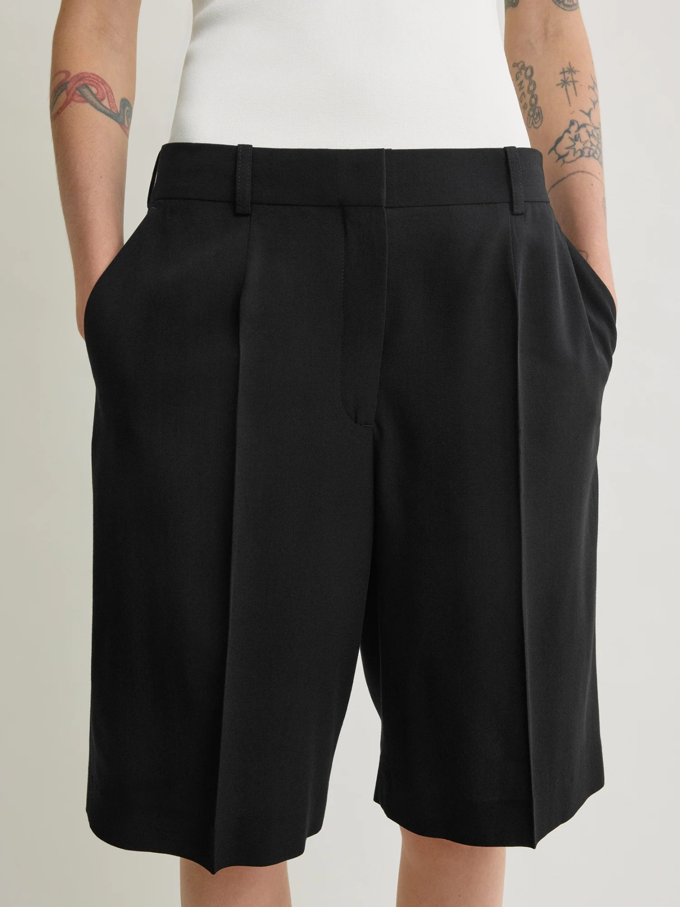 Totême-Wide Fluid Shorts - Black-Pants-Boboli-Vancouver-Canada
