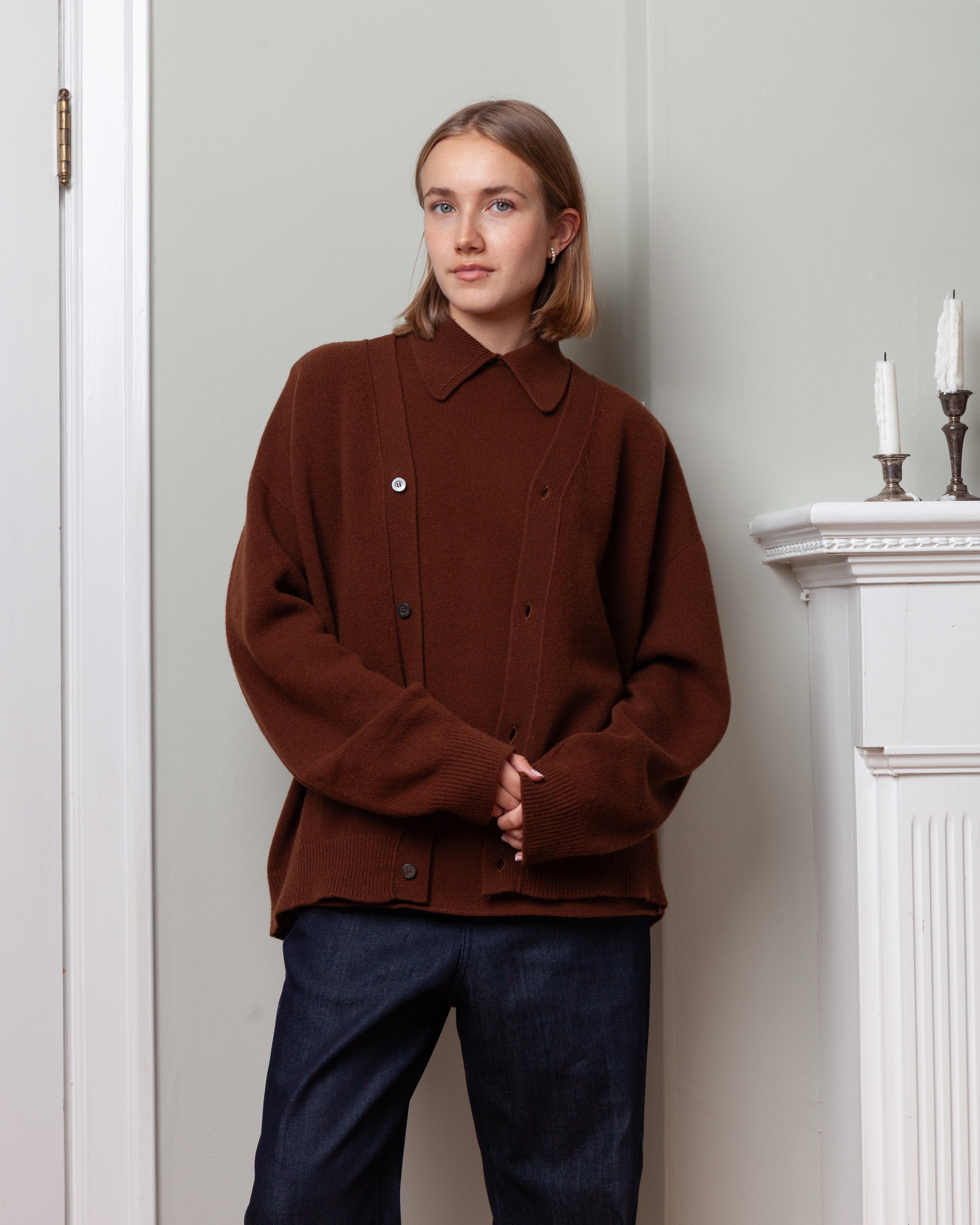 Mabuse Seamless V-Neck Cardigan - Chestnut