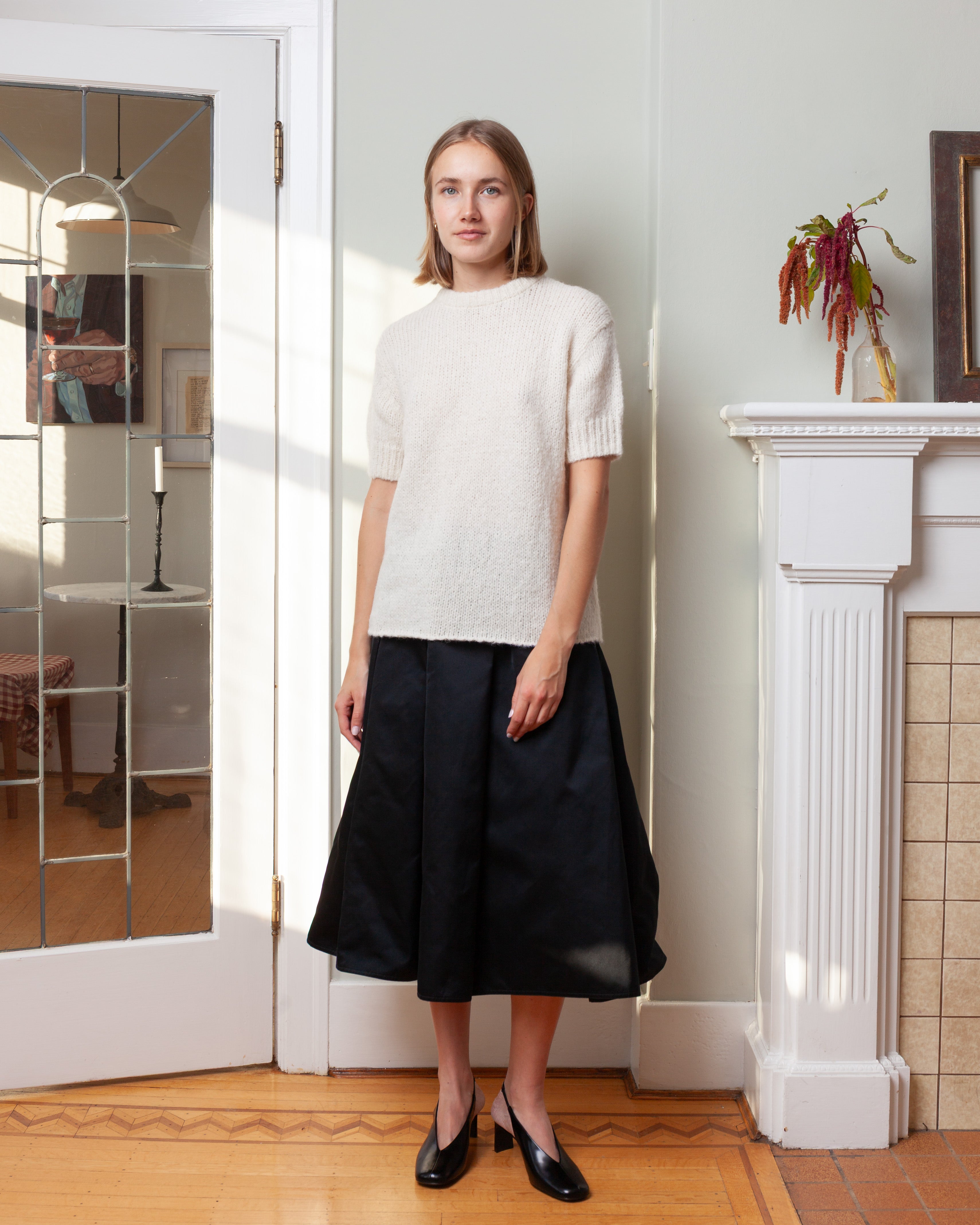 Round Neck Sweater w/Rib S.S. - Ivory