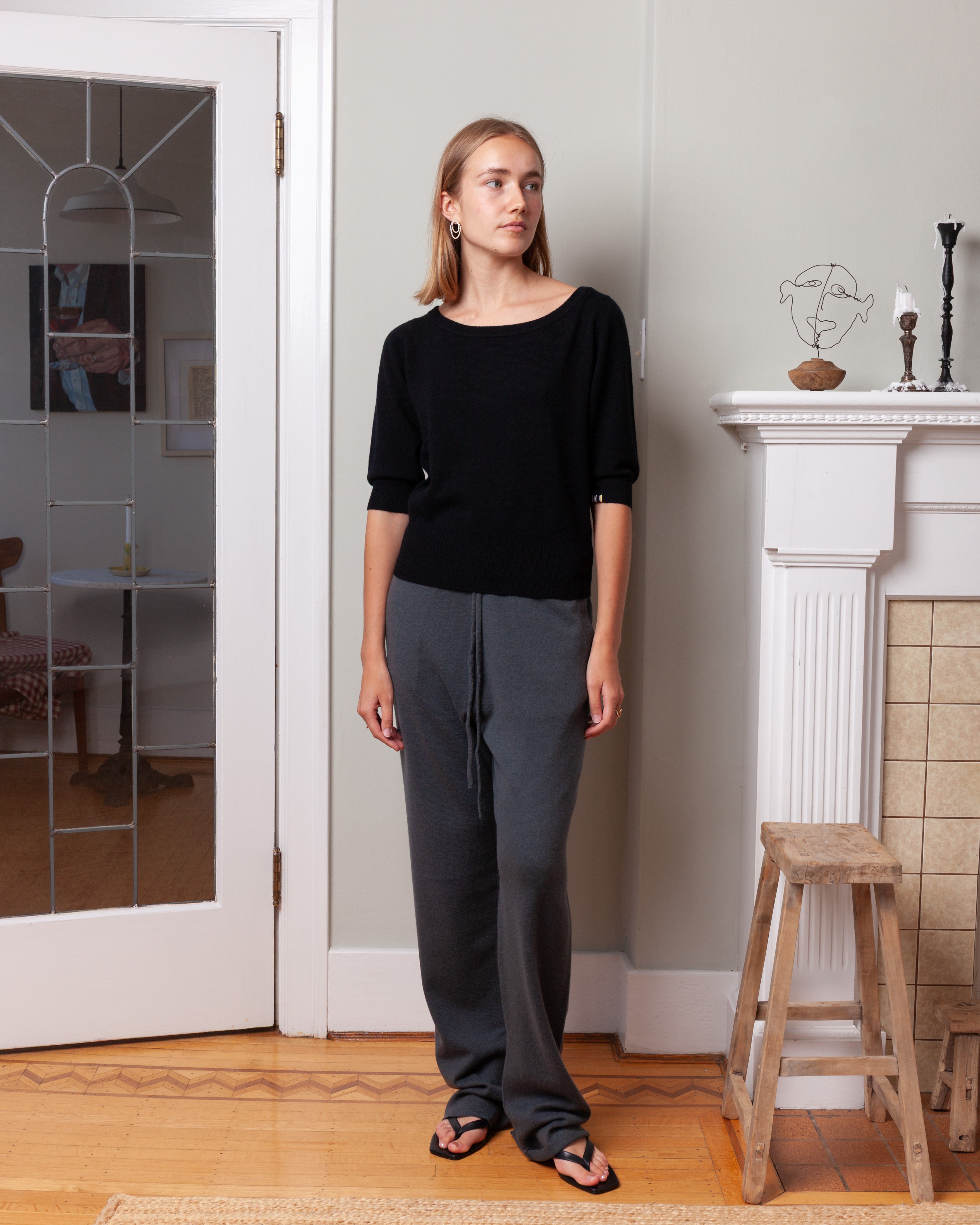 Extreme Cashmere-n°422 Marianne - Raven-Sweaters-Boboli-Vancouver-Canada