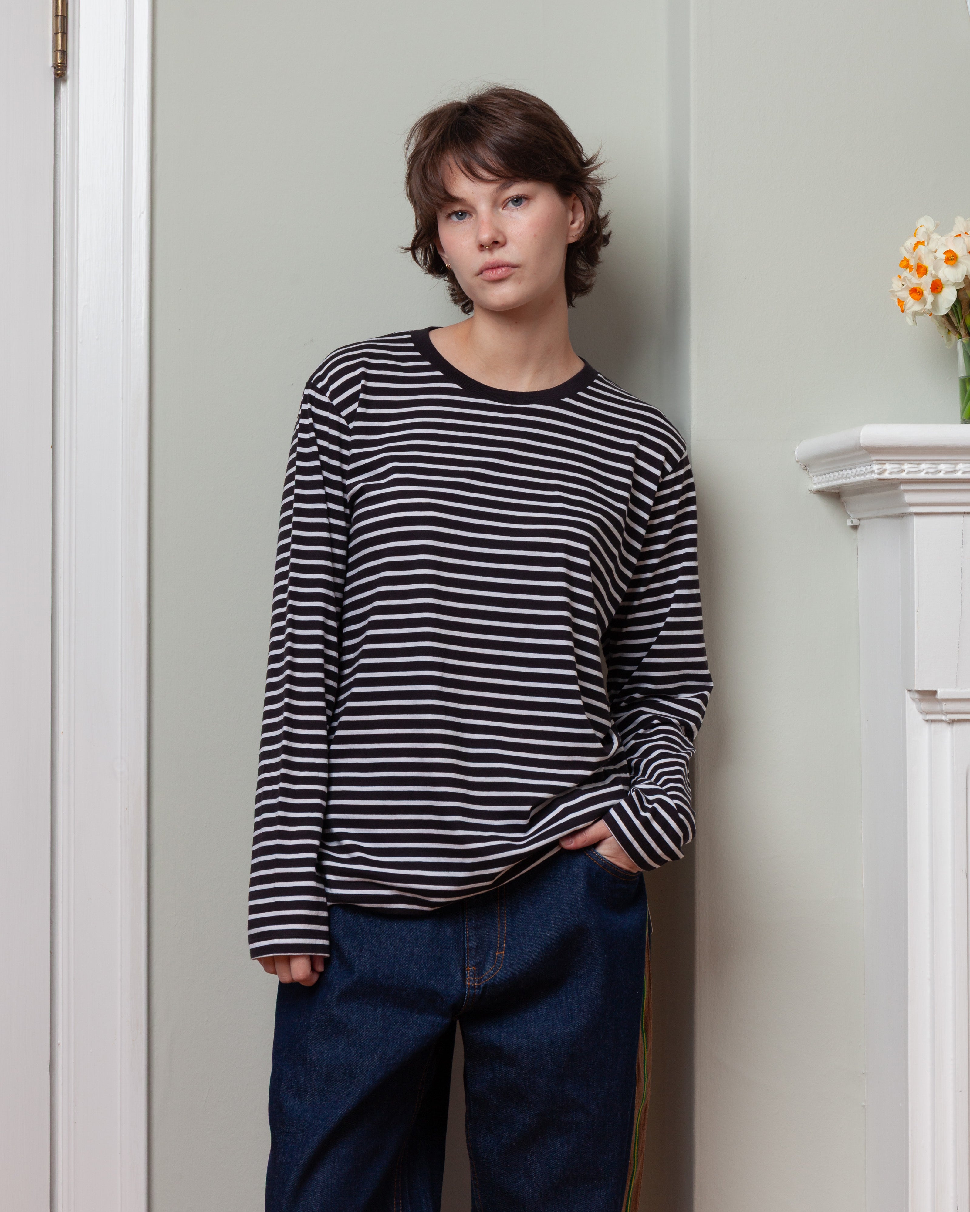 Striped Round Neck L.S. T-Shirt - White/Black