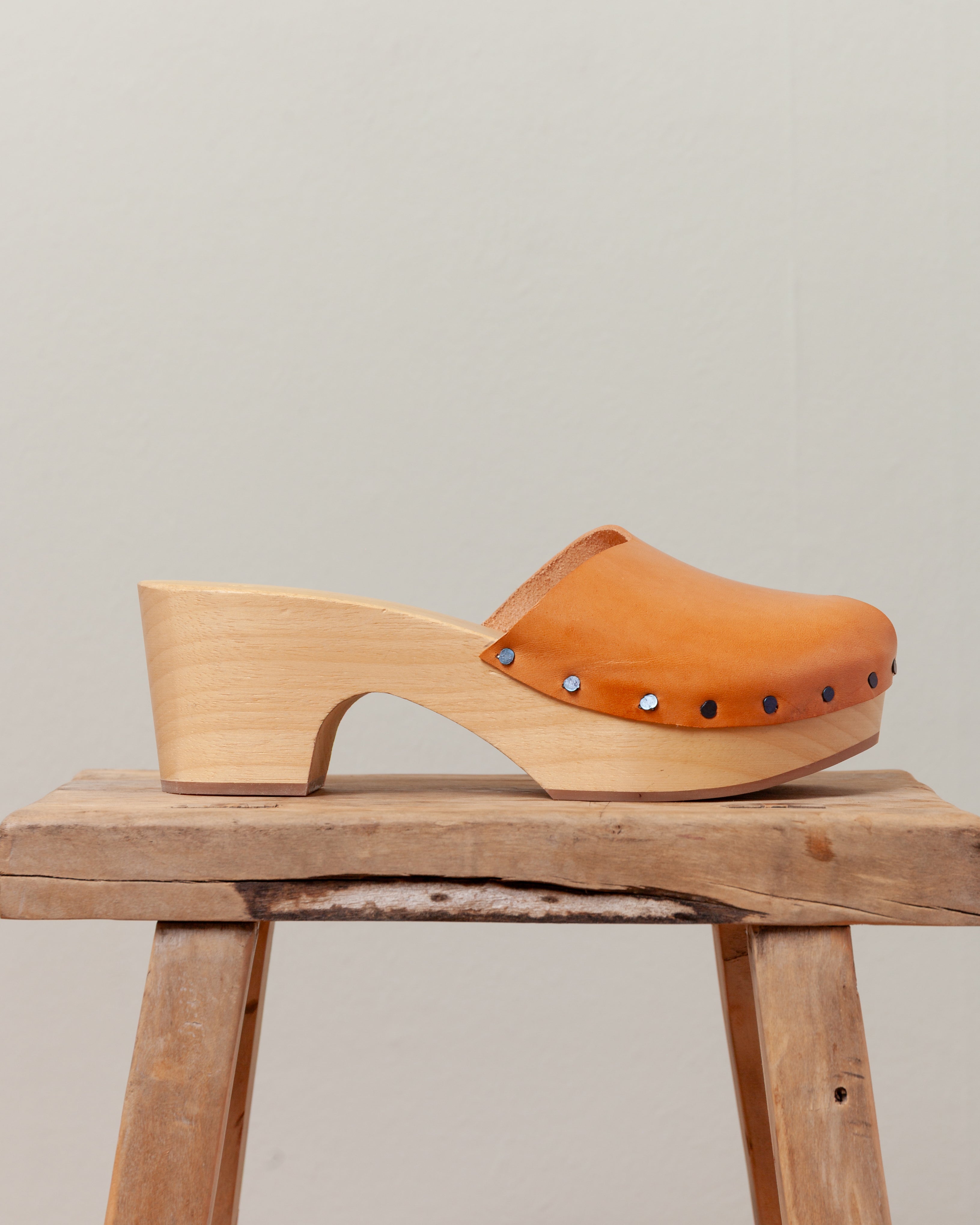 Daniela Gregis-Zoccolo Clog Buco Alto - Leather-Shoes-Boboli-Vancouver-Canada