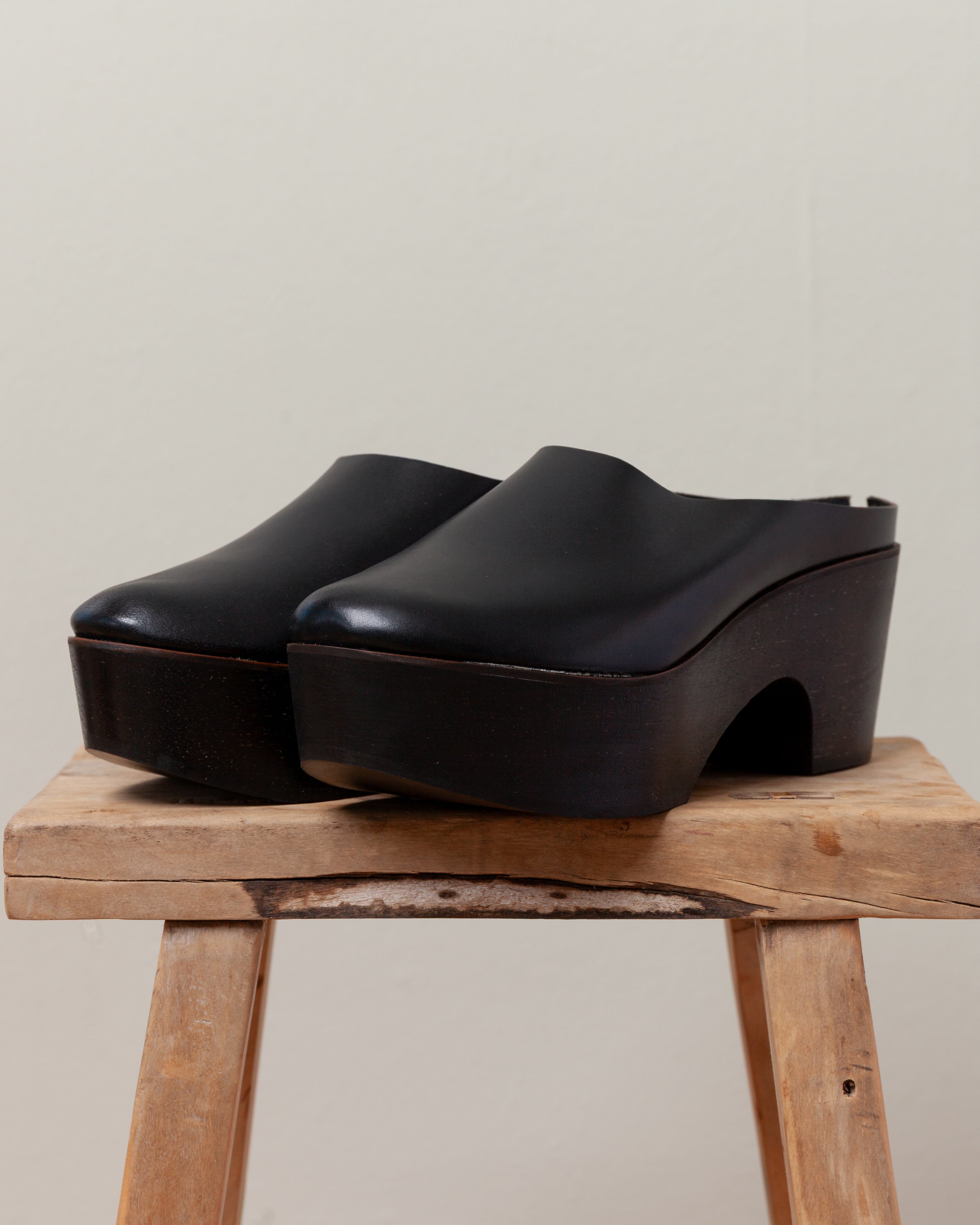 Daniela Gregis-Zoccolo Clog Sabot Alto Fondo Nero - Black-Shoes-Boboli-Vancouver-Canada