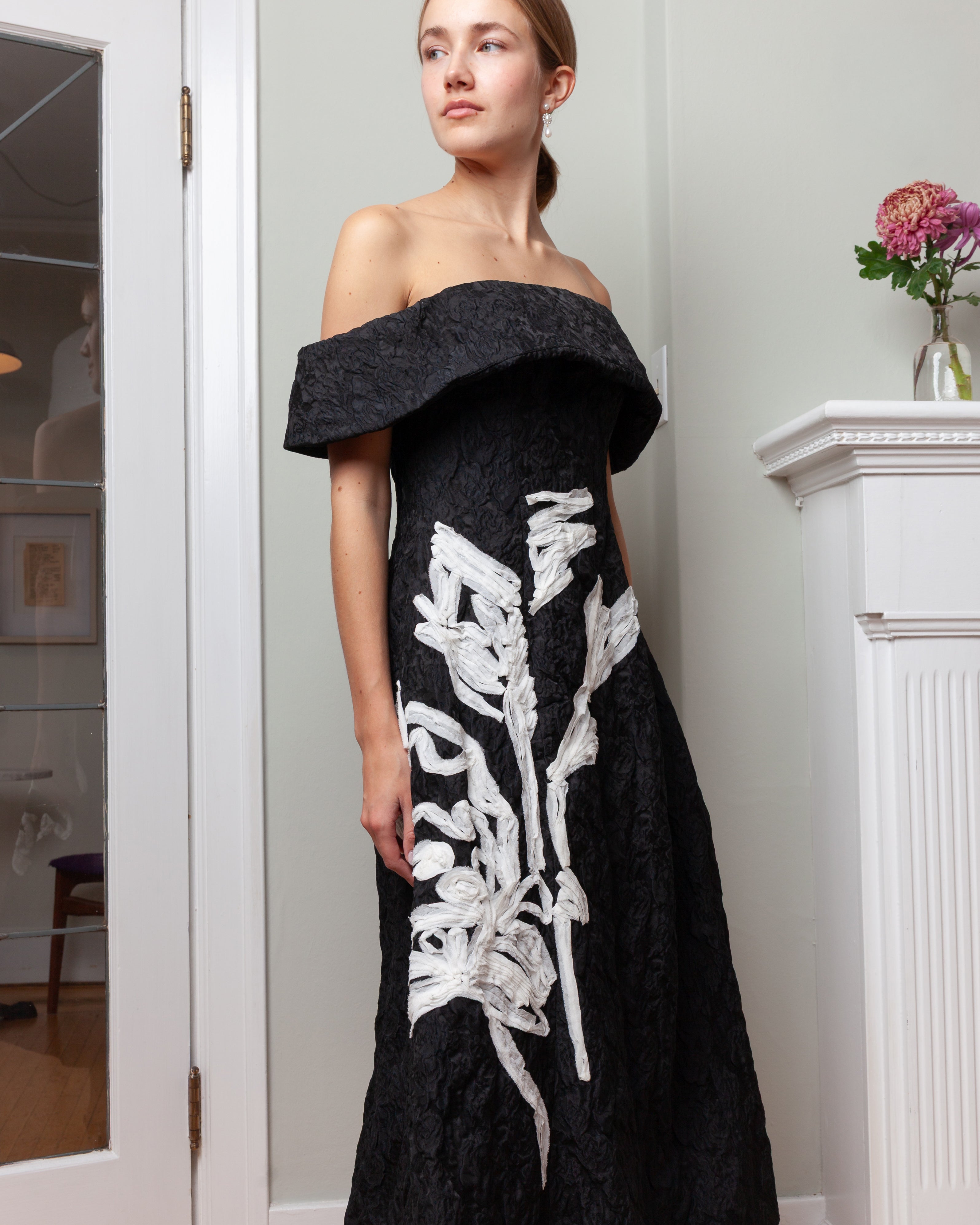 Off Shoulder Cocktail Dress - Black