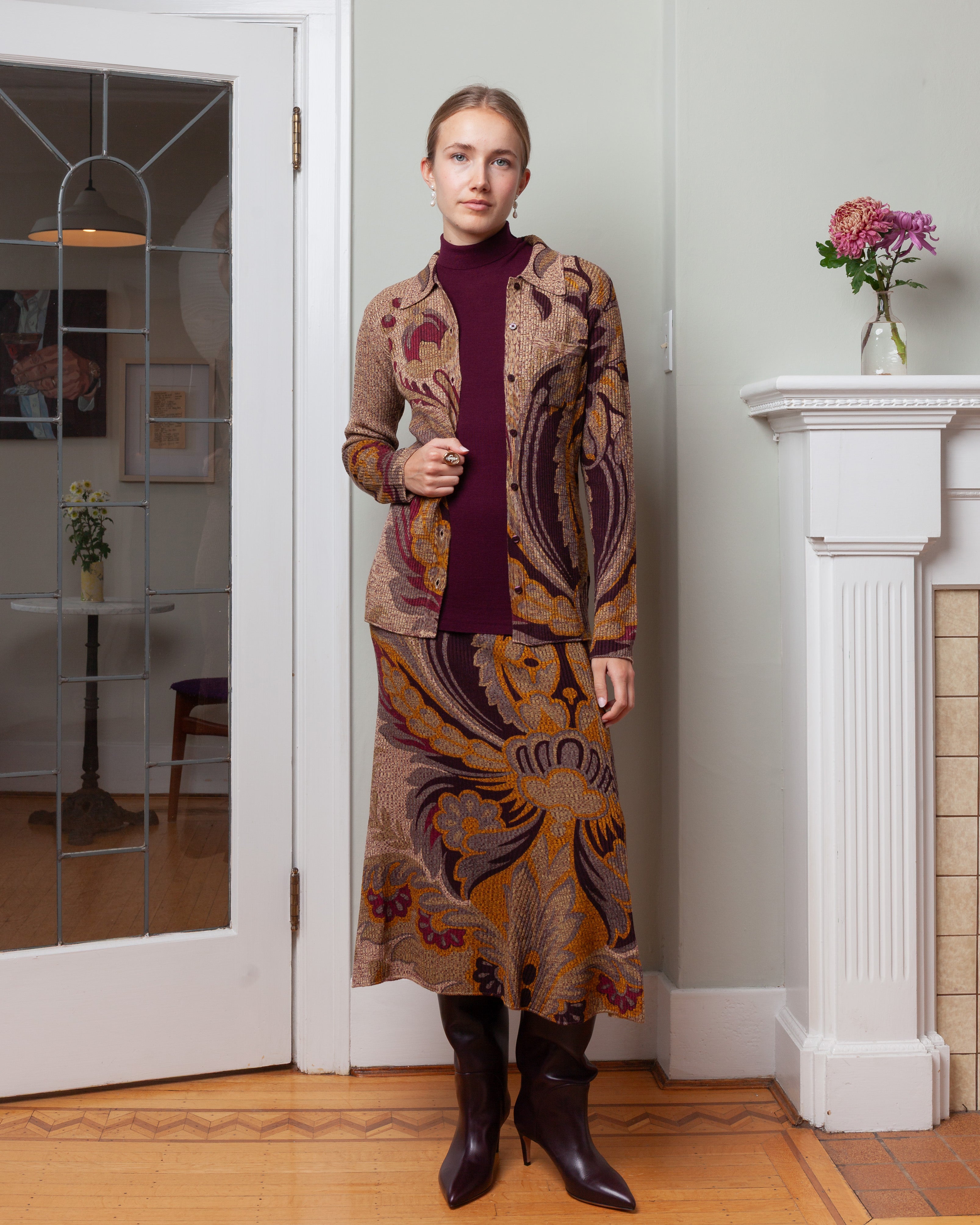 Ribbed Wool Turtleneck Sweater - Burgundy