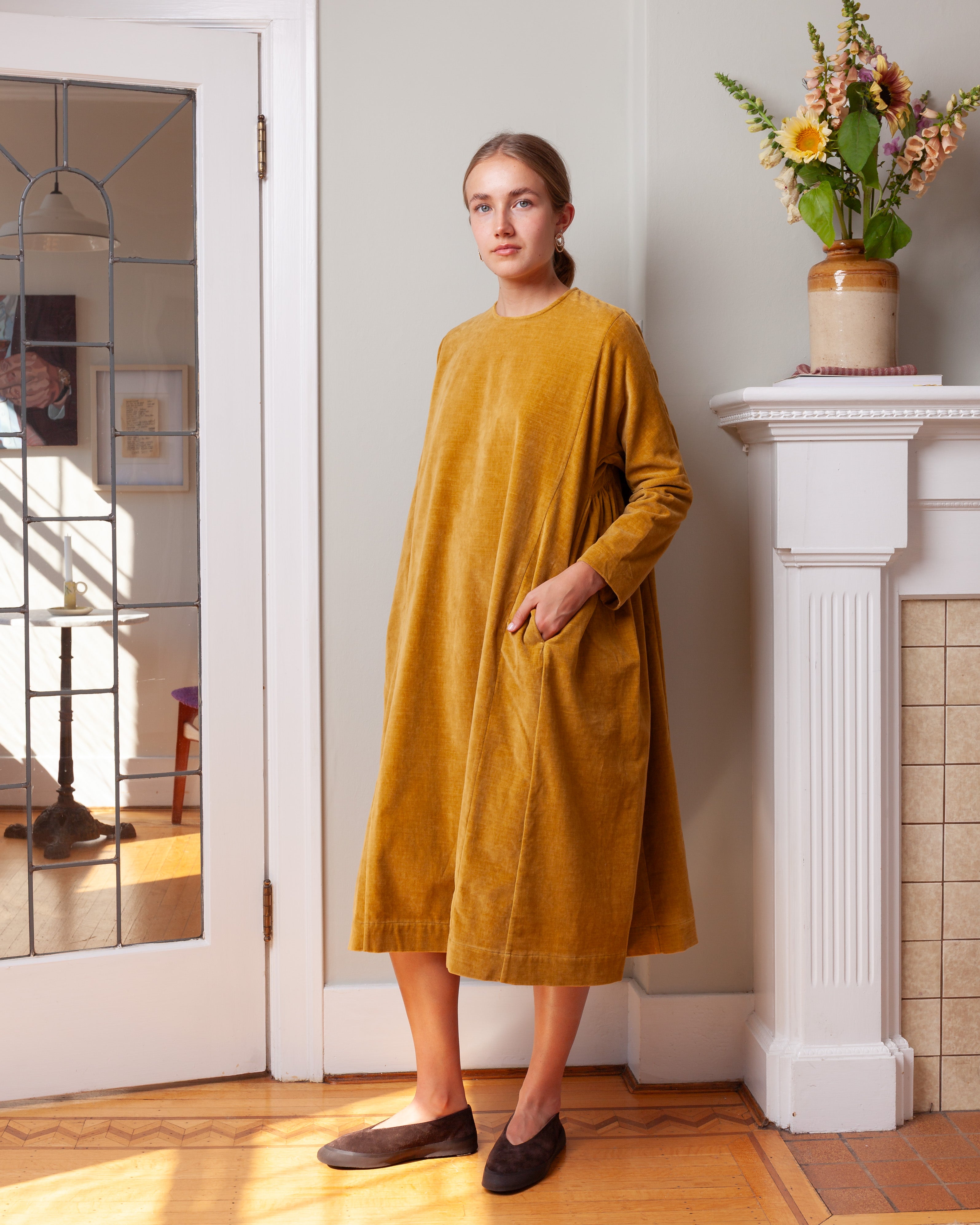 PYJ Rouch Dress - L Velvet - Ocra