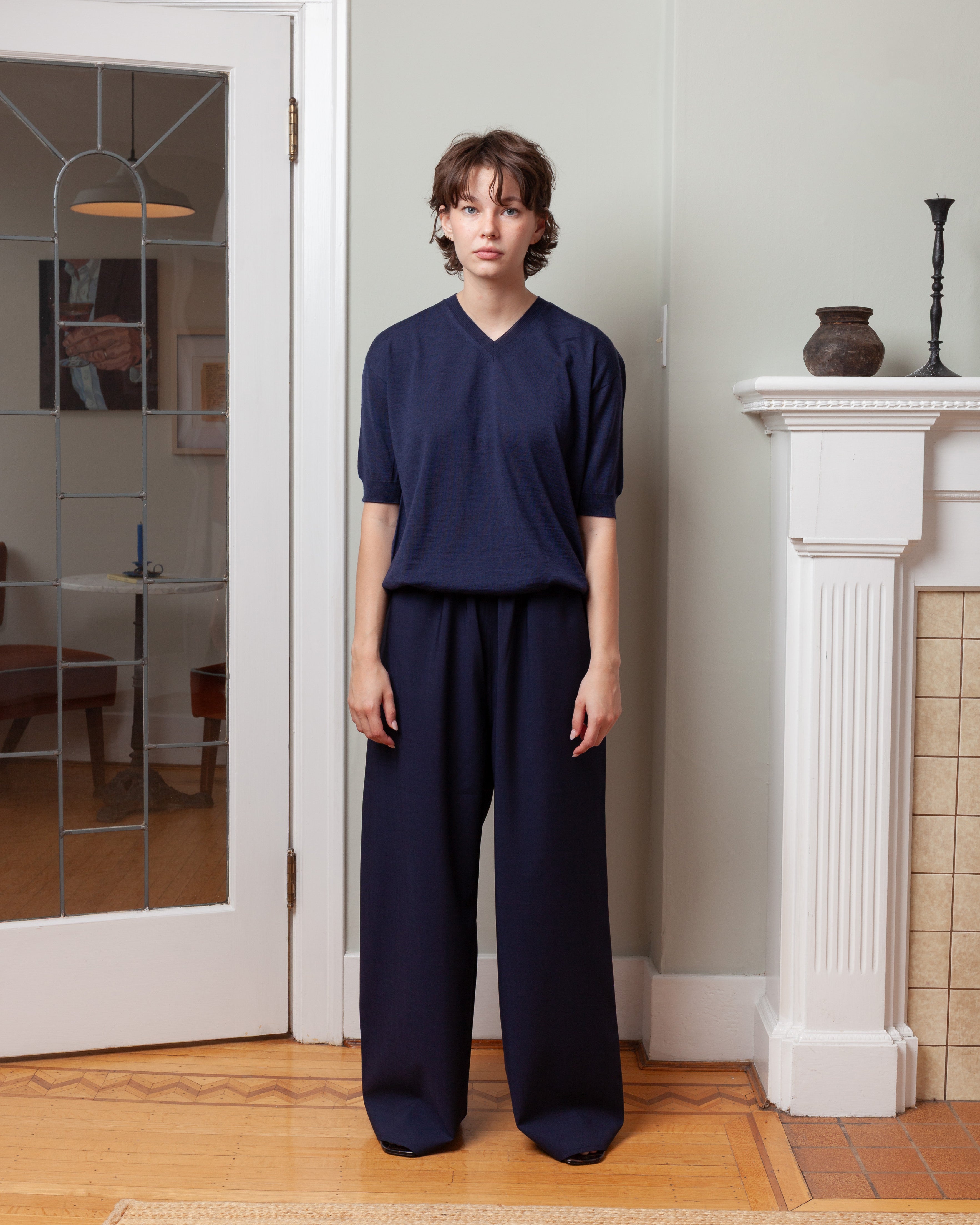 V Neck Pullover Short Sleeve Top - Midnight
