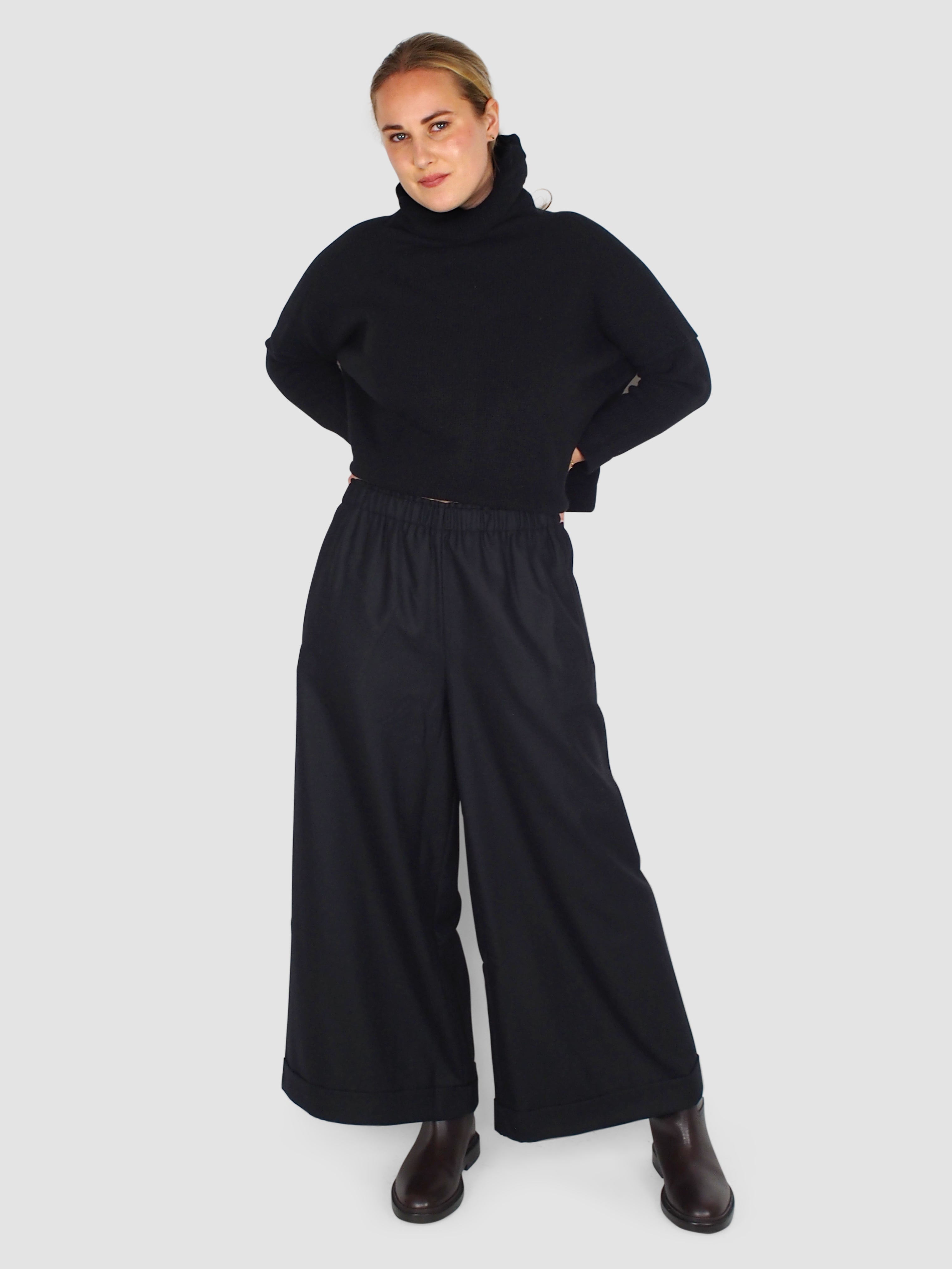 Daniela Gregis-Trousers w/Pockets - Black-Pants-One Size-Boboli-Vancouver-Canada