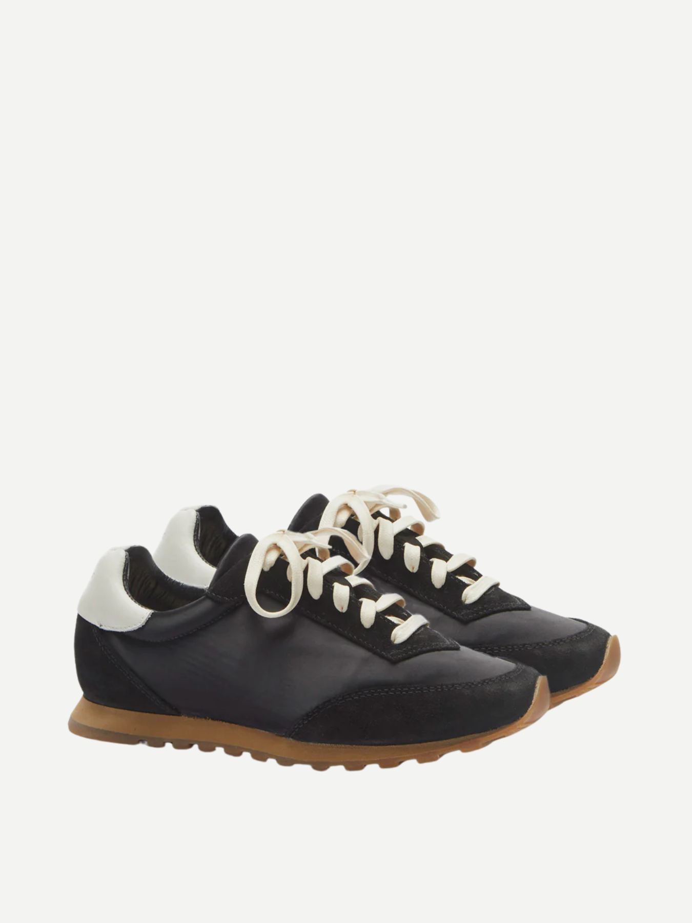 Le Monde Beryl-Slim Runner - Black-Shoes-Boboli-Vancouver-Canada
