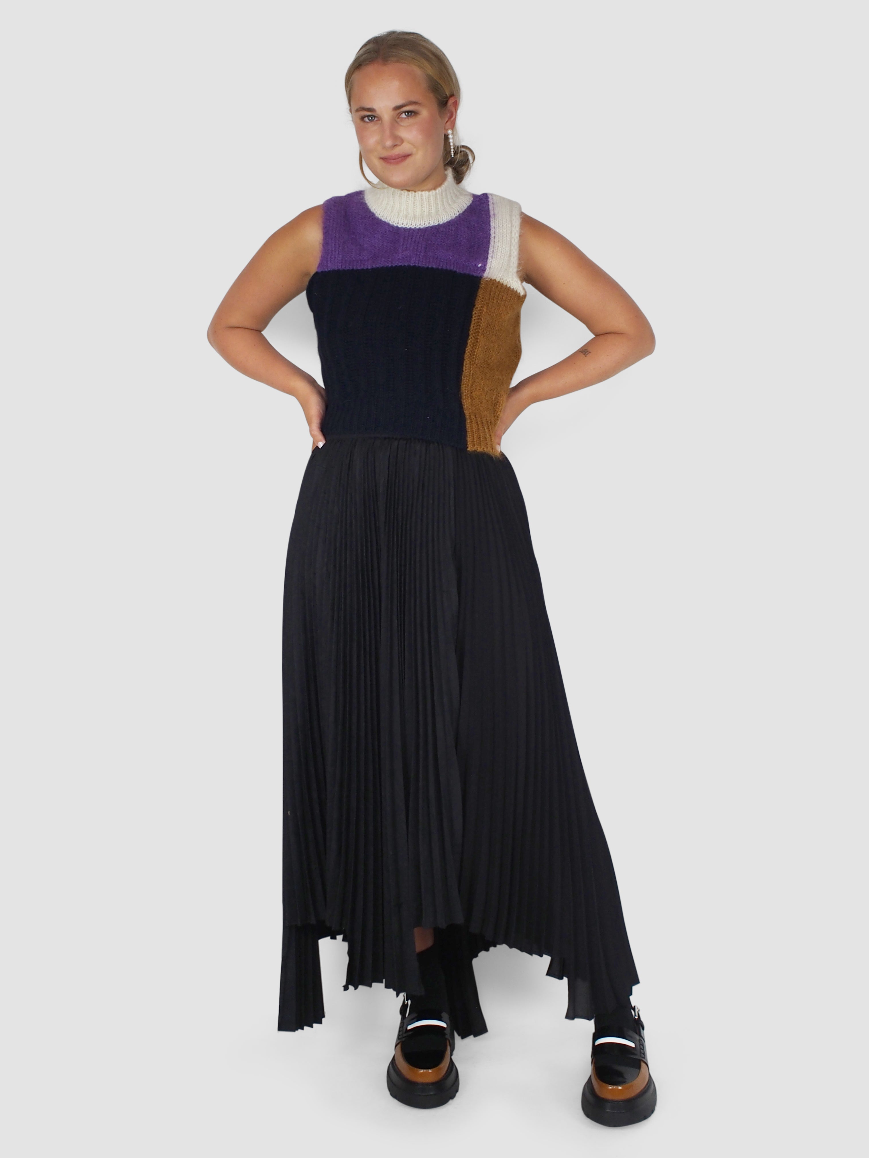 Plan C-Pleated Long Skirt - Black-Skirts-Boboli-Vancouver-Canada